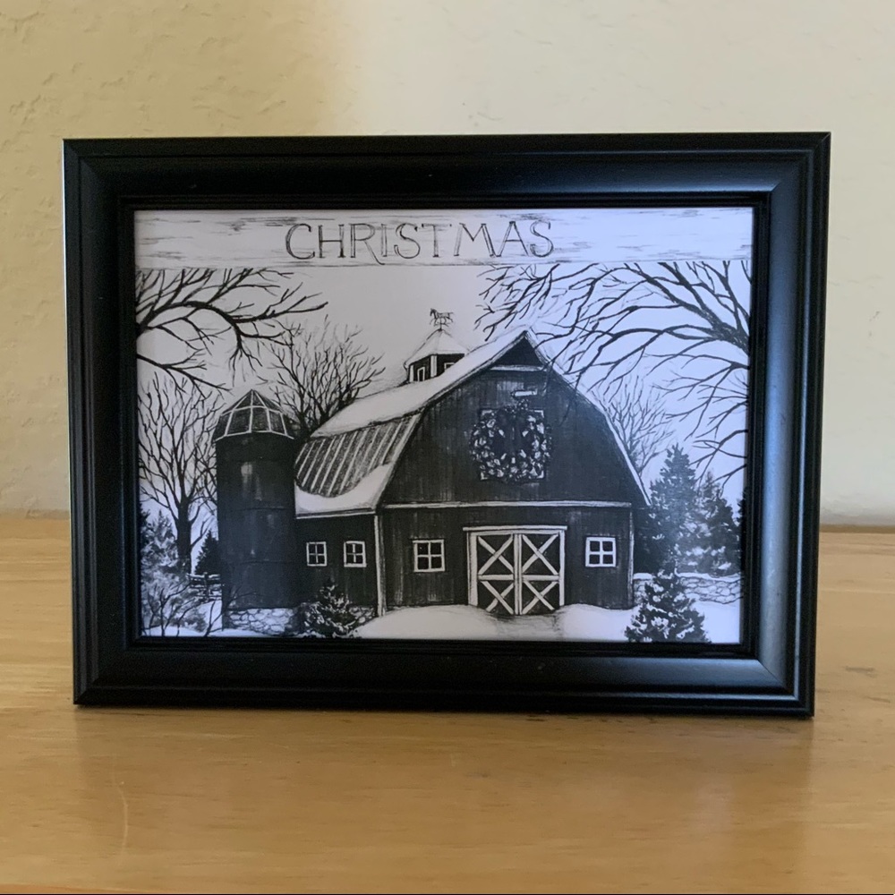 Farmhouse Christmas barn picture 8x10 w/frame